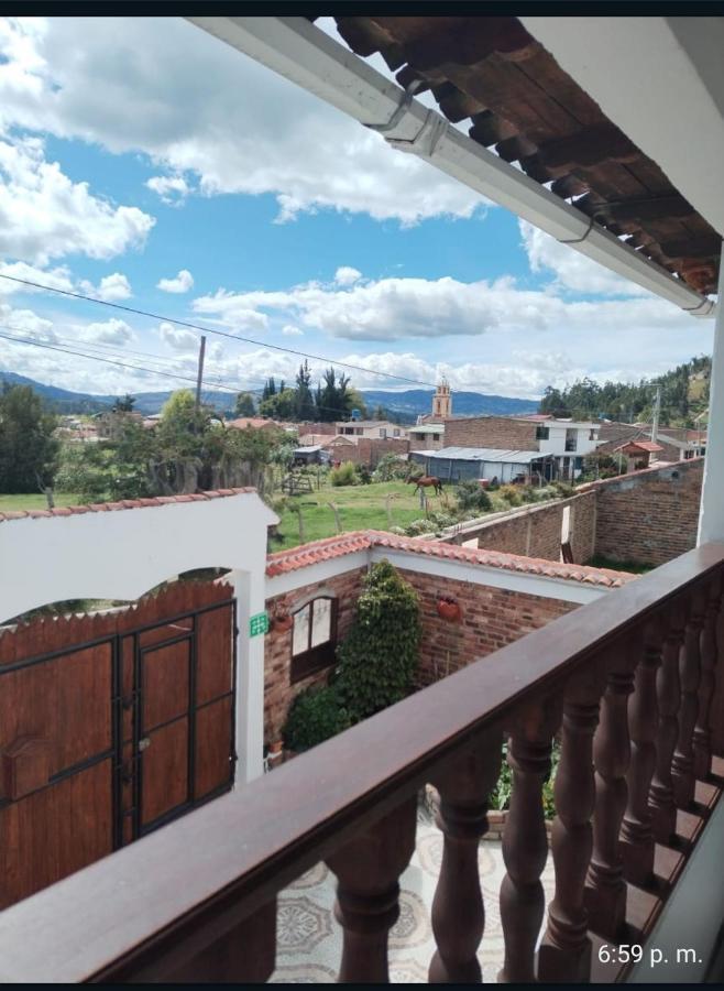 Hospedaje El Mirador Iza Exterior foto